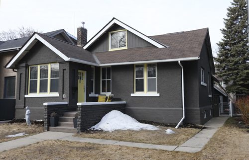 WAYNE GLOWACKI / WINNIPEG FREE PRESS   Homes. 181 Ash Street in River Heights. The realtor is  Dave Kramer. Todd Lewys story. March 29 2016