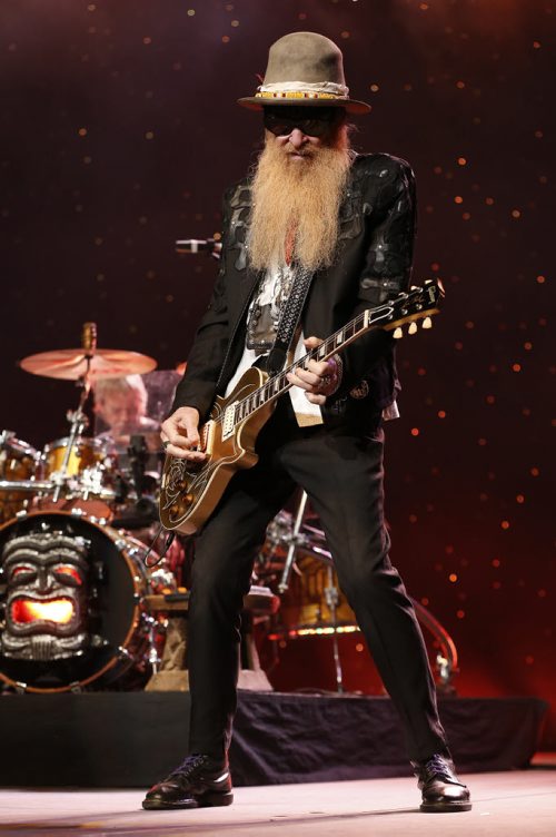 JOHN WOODS / WINNIPEG FREE PRESS ZZ Top performs in Winnipeg Tuesday, March 29, 2016.