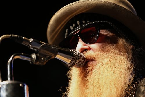 JOHN WOODS / WINNIPEG FREE PRESS ZZ Top performs in Winnipeg Tuesday, March 29, 2016.