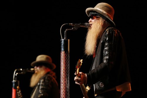 JOHN WOODS / WINNIPEG FREE PRESS ZZ Top performs in Winnipeg Tuesday, March 29, 2016.