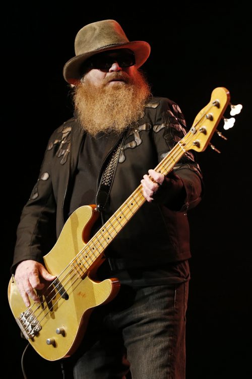 JOHN WOODS / WINNIPEG FREE PRESS ZZ Top performs in Winnipeg Tuesday, March 29, 2016.