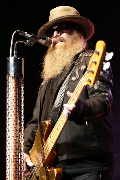 JOHN WOODS / WINNIPEG FREE PRESS ZZ Top performs in Winnipeg Tuesday, March 29, 2016.