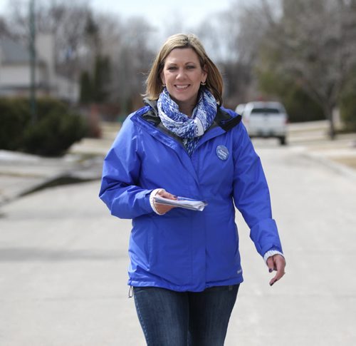 RUTH BONNEVILLE / WINNIPEG FREE PRESS  Riel area PC Candidate, Rochelle Squires, door knocking  in St.Vital.   March 30, 2016