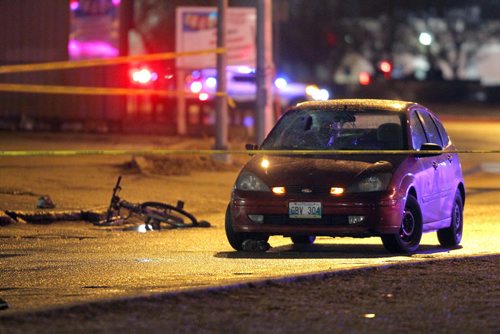 BORIS MINKEVICH / WINNIPEG FREE PRESS MVC scene on Keewatin northbound lane at Notre Dame. near the Brooklands Inn. No other information. April 6, 2016