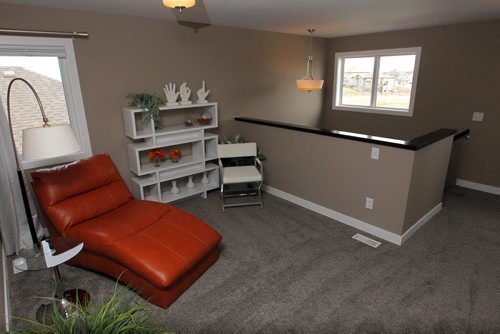 BORIS MINKEVICH / WINNIPEG FREE PRESS NEW HOMES- 331 Stan Bailie Drive. Upstairs living area. April 18, 2016