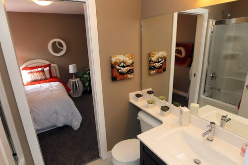 BORIS MINKEVICH / WINNIPEG FREE PRESS NEW HOMES- 331 Stan Bailie Drive. Connecting bathroom for kids rooms. April 18, 2016
