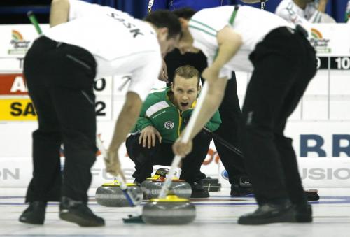 John Woods / Winnipeg Free Press / March 14/08- 080314  -  Saskatchewan's Pat Simmons calls the shots in a playoff game against Alberta's Kevin Martin at the 2008 Tim Hortons Brier in Winnipeg Friday March 14, 2008.
