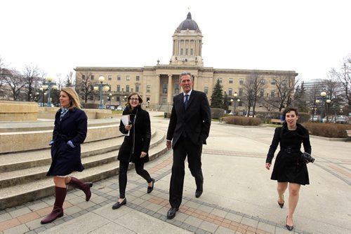 BORIS MINKEVICH / WINNIPEG FREE PRESS Brian Pallister had a press conference on the south side of the Leg today. April 20, 2016