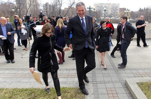 BORIS MINKEVICH / WINNIPEG FREE PRESS Brian Pallister had a press conference on the south side of the Leg today. April 20, 2016