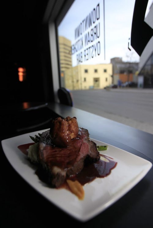 PHIL HOSSACK / WINNIPEG FREE PRESS Prime Rib w/Yorkshire Pudding @ Downtown Urban Kitchen and Oyster Bar. See Bart Kives Review. April 25, 2016