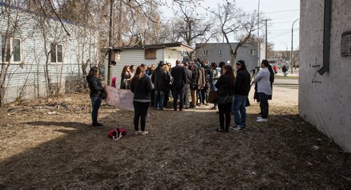 MIKE DEAL / WINNIPEG FREE PRESS Private investigator Janie Duncan speaks on behalf of the family of Simone Sanderson during a news conference in the vacant lot at Burrows and Main Street where Simone's body was found. 160427 - Wednesday, April 27, 2016