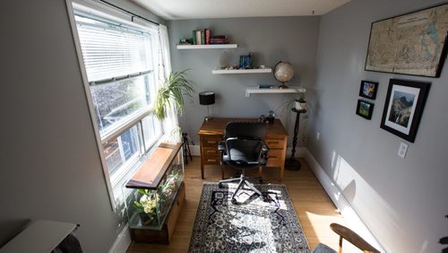 MIKE DEAL / WINNIPEG FREE PRESS 221 Walnut Street For a Homes Re-Sale story. 160426 - Tuesday, April 26, 2016