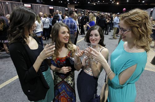 BORIS MINKEVICH / WINNIPEG FREE PRESS Wine Festival 2016 - Kaitlyn Klassen, Breanne Lewis, Rebekah Rogers, and Emily Vitt  have a girls night out at the RBC Convention Centre wine tasting event. April 29, 2016