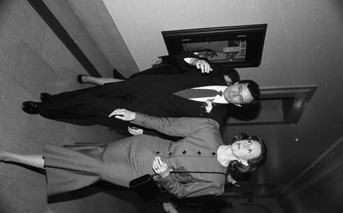 GLENN OLSEN / WINNIPEG FREE PRESS FILES Gary Filmon and his wife Janice during his government's swearing in at the Manitoba Legislative building on May 9, 1988.