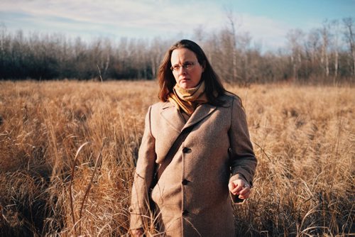 MIKE DEAL / WINNIPEG FREE PRESS Ariel Gordon is a Winnipeg writer. Her second collection of poetry, Stowaways, won the 2015 Lansdowne Prize for Poetry. 151113 - Tuesday, May 03, 2015