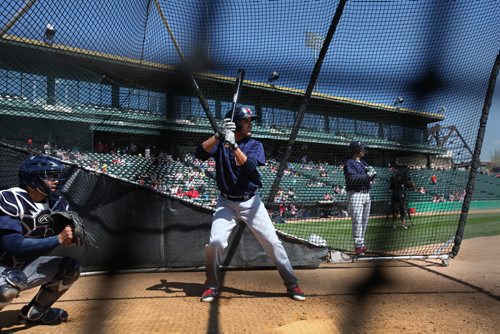 RUTH BONNEVILLE / WINNIPEG FREE PRESS  Goldeyes #3 Maikol Gonzalez in batting cage practicing his swing at the opening day training camp Saturday at Shaw Field.    May 07, , 2016