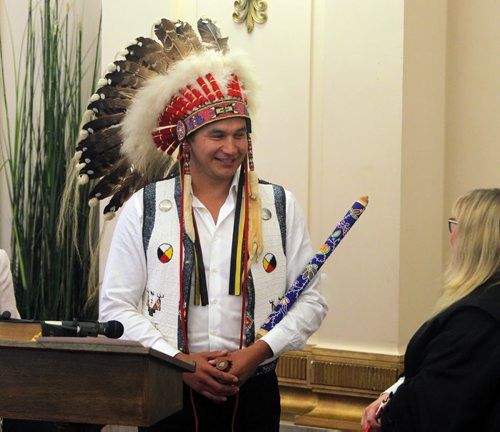 BORIS MINKEVICH / WINNIPEG FREE PRESS NDP MLA oath taking ceremony at the Manitoba Legislature room 200. Wabanakwut (Wab) Kinew. May 9, 2016