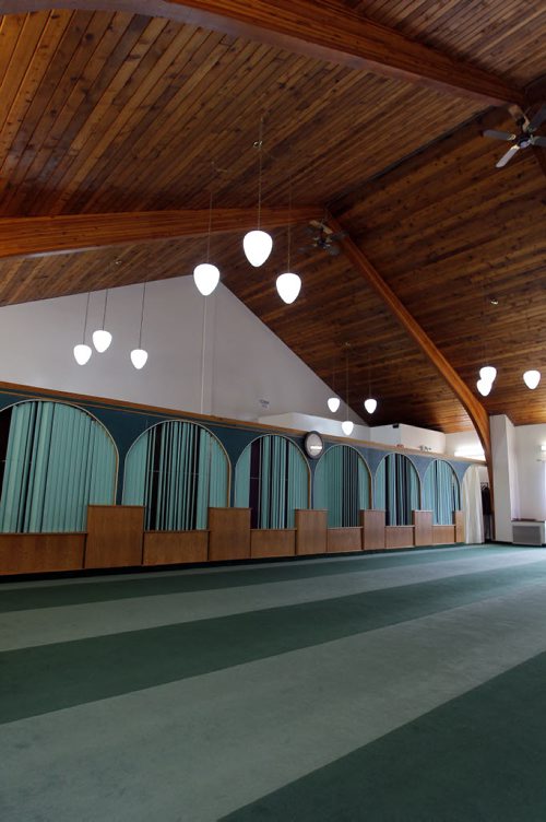 BORIS MINKEVICH / WINNIPEG FREE PRESS Hazelwood Mosque is the oldest mosque in Manitoba. Part of Doors Open Winnipeg for the first time. Mosque is only 40 years old, but meets the definition of heritage building for this event. May 12, 2016.