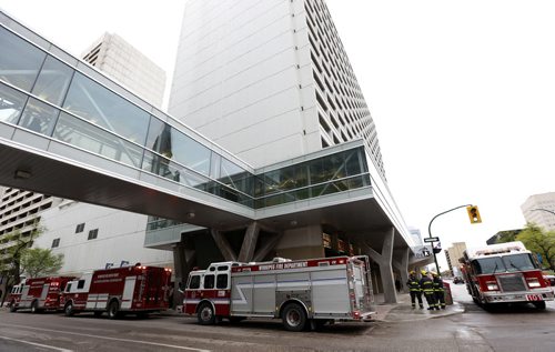 WAYNE GLOWACKI / WINNIPEG FREE PRESS   A couple of floors in the Delta Hotel were  evacuated after chemicals were accidentally mixed. The Hazardous Materials Response Unit was in attendance forcing the closure of Hargrave Street at York Ave. to traffic .¤ No injuries were reported.   May 12  2016