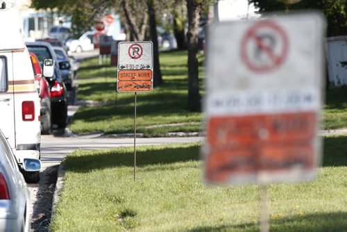 JOHN WOODS / WINNIPEG FREE PRESS No parking street cleaning signs photographed on Wentworth Monday, May 16, 2016.