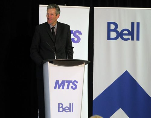 BORIS MINKEVICH / WINNIPEG FREE PRESS Official announcement of cell coverage improvements south of the city on highway 75. Premier Brian Pallister talks to the crowd. May 20, 2016.