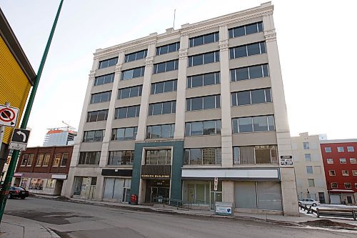 BORIS MINKEVICH / WINNIPEG FREE PRESS  080331 The Canada Building on Donald.