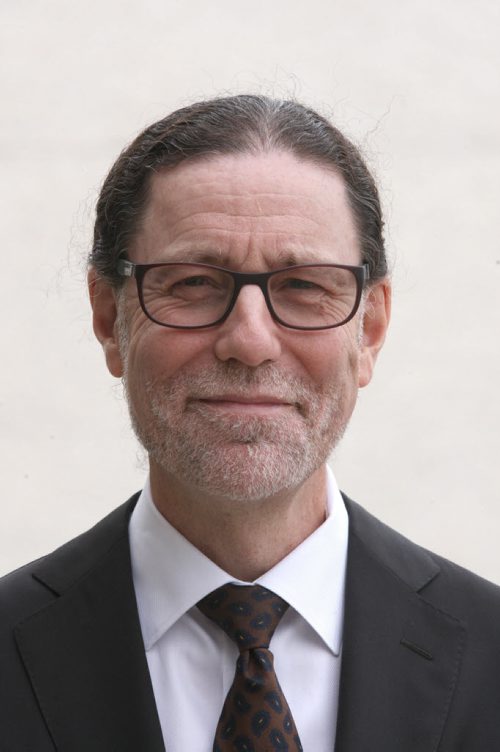 JOE BRYKSA / WINNIPEG FREE PRESS   Dr. Dan Lindsay Radiologist, president-elect of the College of Physicians and Surgeons of Manitoba- considering running for the Conservative Party of Canada leadership. He poses for photo in the Selkirk District Hospital in Selkirk, Manitoba- May 25 , 2016.(see story)