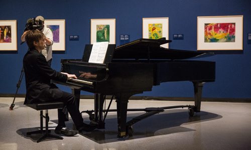 MIKE DEAL / WINNIPEG FREE PRESS WSO Maestro Alexander Mickelthwate performs during a first look preview of three new exhibitions presented by the Winnipeg Art Gallery: Chagall:Daphnis & Chloé, Chagall & Winnipeg, and Esther Warkov: Paintings, 1960s-1980s. The shows open to the public Saturday, May 28 at 7:00pm with a free event.  160526 - Thursday, May 26, 2016