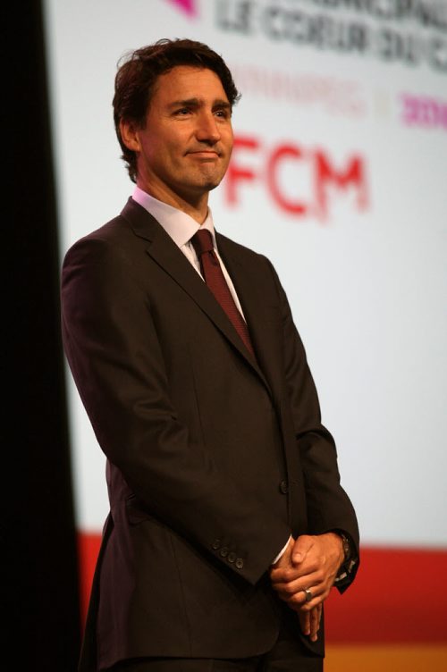 JOE BRYKSA / WINNIPEG FREE PRESS  Prime Minister Justin Trudeau speaks at the  Federation of Canadian Municipalities Big City Mayors Conference at the RBC Convention Centre in Winnipeg Friday morning .-June 03 , 2016.(See Aldo Santin  story)