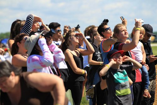 RUTH BONNEVILLE / WINNIPEG FREE PRESS  Thousands of spectators look to the skies to watch  the  Manitoba Airshow in Southport near Portage Saturday.   See Kevin's story.    June 04 / 2016