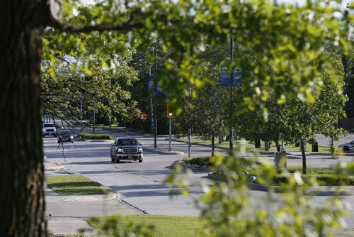 JOHN WOODS / WINNIPEG FREE PRESS The main street in the town of Birds Hill in the RM of East St Paul Monday, June 6, 2016.