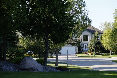 JOHN WOODS / WINNIPEG FREE PRESS Pritchard Farm in the RM of East St Paul Monday, June 6, 2016.