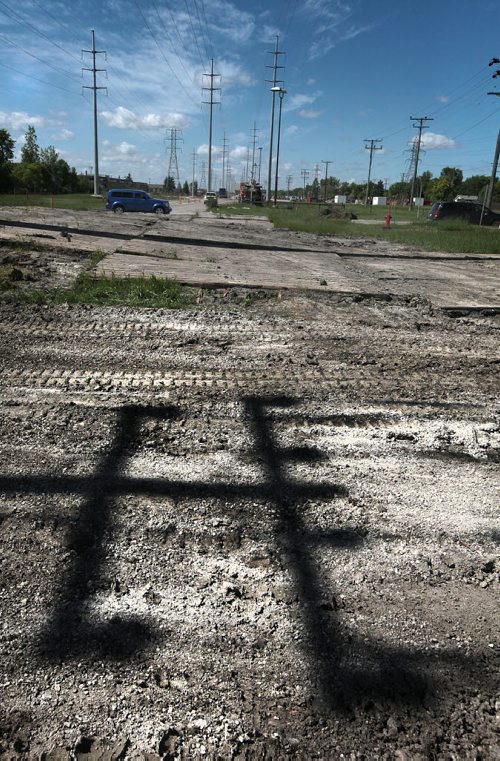 PHIL HOSSACK / WINNIPEG FREE PRESS -  Manitoba Hydro's Corridor between Chevrier looking north to Clarence.  See Aldo Santin story.  June 7, 2016