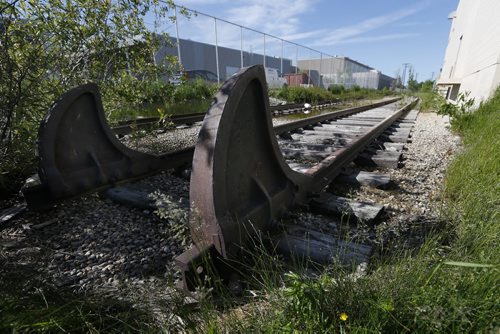 JOHN WOODS / WINNIPEG FREE PRESS A railway spur line off Mountain Ave Monday, June 7, 2016.