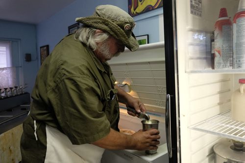 ZACHARY PRONG / WINNIPEG FREE PRESS  "Cookie" Simon Daintree, an employee at Cafe 1958 on Westminster Ave., making a vanilla milkshake on June 9, 2016.