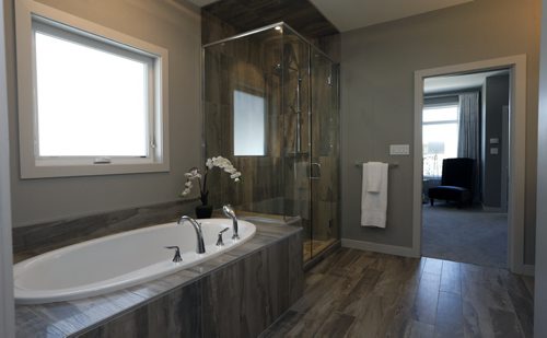 WAYNE GLOWACKI / WINNIPEG FREE PRESS    Homes.   10 Willow Landing in Pritchard Farm Southlands Village. The bathroom off of the master bedroom.¤ Irwin Homes rep is Andrew Koop. Todd Lewys story    June 13  2016