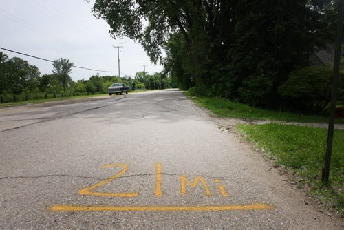 JOE BRYKSA / WINNIPEG FREE PRESS  Mile 21 of the Manitoba full marathon- Oakenwald/North dr .(See 49.8 Marathon course  story)