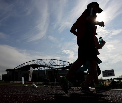 TREVOR HAGAN / WINNIPEG FREE PRESS Participants in the 2016 Manitoba Marathon near the finish line at the University of Manitoba, Sunday, June 19, 2016.