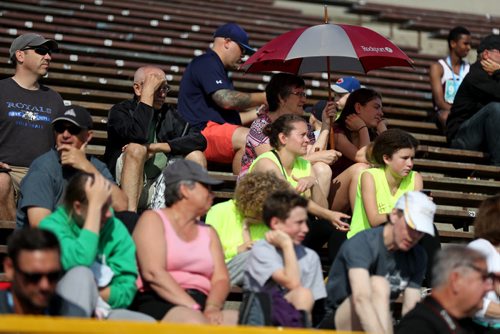 TREVOR HAGAN / WINNIPEG FREE PRESS 2016 Manitoba Marathon supporters watch at the finish line at the University of Manitoba, Sunday, June 19, 2016.