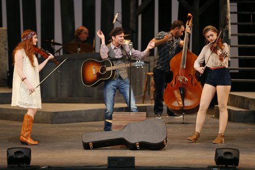 JOHN WOODS / WINNIPEG FREE PRESS The cast from the Ring Of Fire, which is about Johnny Cash, performs at their dress rehearsal at Rainbow Stage Monday, June 20, 2016.