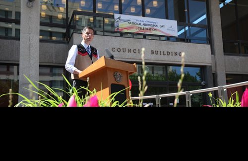 RUTH BONNEVILLE / WINNIPEG FREE PRESS  Mayor Brian Bowman takes part in Celebrating National  Aboriginal Day with formal speeches, Traditional Metis Dancing and planting cedar trees and sage plants with spiritual teacher, Carolyn Moar Tuesday.  This year had a   special honour being 2016 Year of Reconciliation.  June 21 / 2016