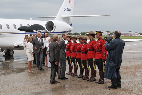 MIKE DEAL / WINNIPEG FREE PRESS  Their Royal Highnesses, the Earl and Countess of Wessex arrive at the Royal Aviation Museum of Western Canada and are greeted by the Lieutenant-governor Janice Filmon and Premier Brian Pallister Wednesday morning.   160622 Wednesday, June 22, 2016