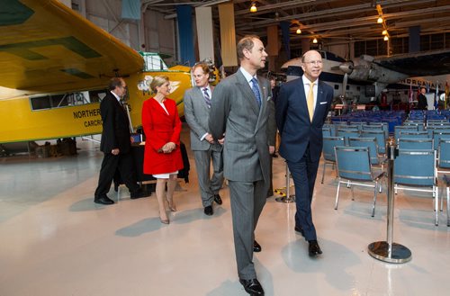 MIKE DEAL / WINNIPEG FREE PRESS Their Royal Highnesses, the Earl and Countess of Wessex arrive at the Royal Aviation Museum of Western Canada and are greeted by the Lieutenant-governor Janice Filmon and Premier Brian Pallister Wednesday morning. 160622 - Wednesday, June 22, 2016