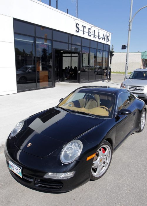 BORIS MINKEVICH / WINNIPEG FREE PRESS Stellas at 1463 Pembina (at Clarence). A Porsche 911 parked out front. Alison Gillmor review. June 28, 2016.