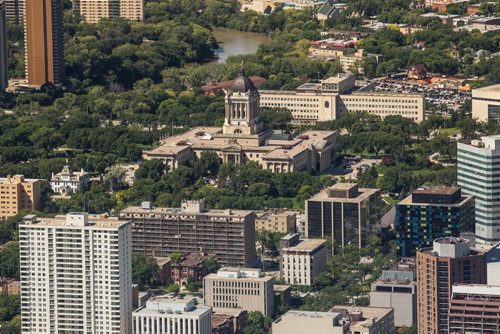 MIKE DEAL / WINNIPEG FREE PRESS The Manitoba Legislative Building as seen from the air during a flight over Winnipeg. 160628 - Tuesday, June 28, 2016