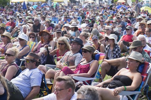 ZACHARY PRONG / WINNIPEG FREE PRESS  The Audience at the main stage during Folkfest. July 8, 2016.