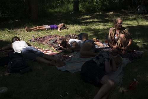 ZACHARY PRONG / WINNIPEG FREE PRESS  People relax in the shade at Folkfest on July 8, 2016.