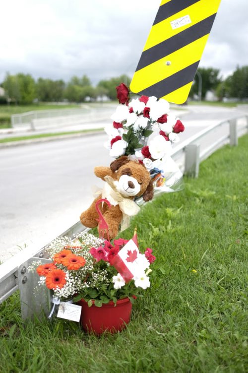 ZACHARY PRONG / WINNIPEG FREE PRESS  A memorial for 87-year-old Leslie Freudenberg who was killed while cycling in the area of Hamilton Avenue and Wharton Blvd. this past Friday. July 11, 2016.