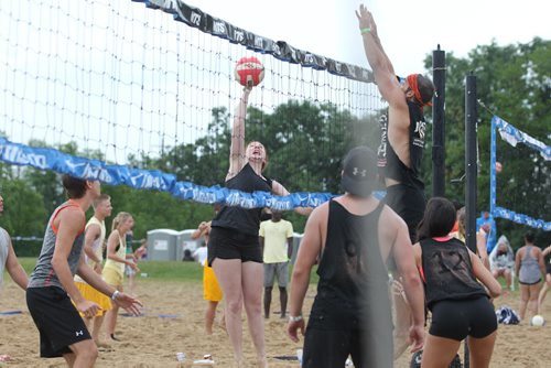 RUTH BONNEVILLE / WINNIPEG FREE PRESS  No Dignity (left) plays against Backdoor Bandits in the playoffs  in the MTS Super Spike Beach Volleyball Tournament at Maple Grove Rugby Park Saturday.   Standup photo    July 16, 2016