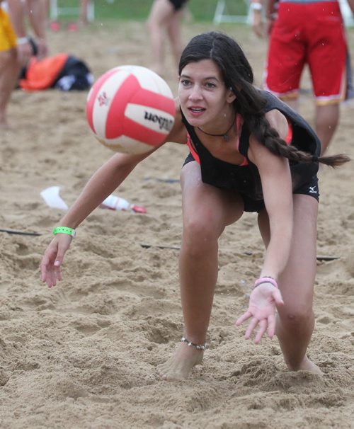 RUTH BONNEVILLE / WINNIPEG FREE PRESS  Martina Ceppetelli dives for the ball while playing in the semi-finals with her team Backdoor Bandits in the MTS Super Spike Beach Volleyball Tournament at Maple Grove Rugby Park Saturday.   Standup photo    July 16, 2016